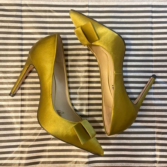 ZARA BASIC CHARTREUSE SATIN BOW HEELS SZ 36 SATEEN FORMAL WEDDING TUXEDO CHURCH - Picture 2 of 16
